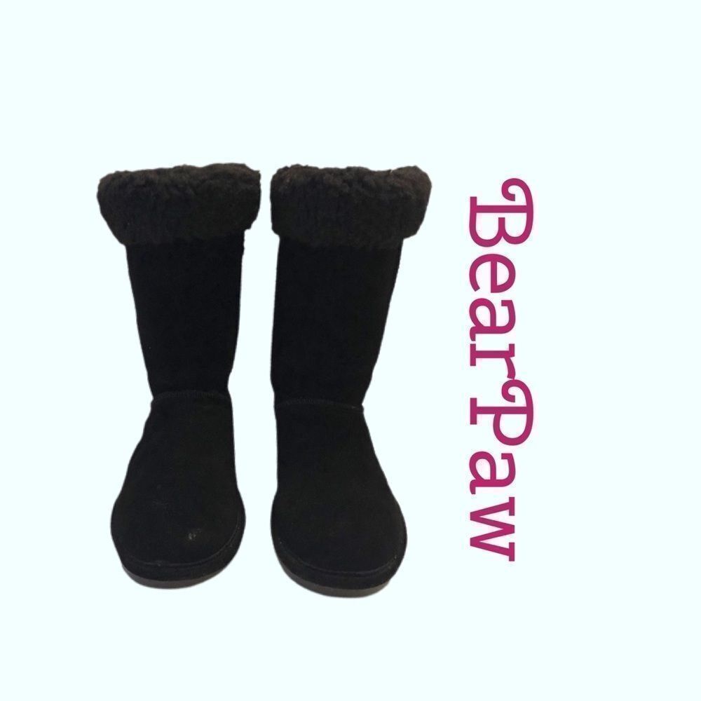 BearPaw Marissa Black Suede Short Boot Sz 8